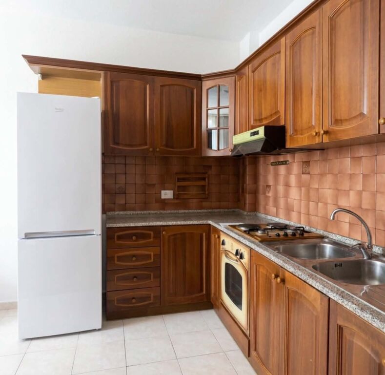 Apartment 2+1 for rent at the Beach