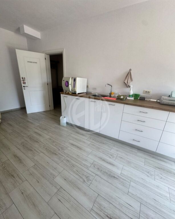 BUSINESS PREMISES FOR RENT – Dental Clinic DURRËS
