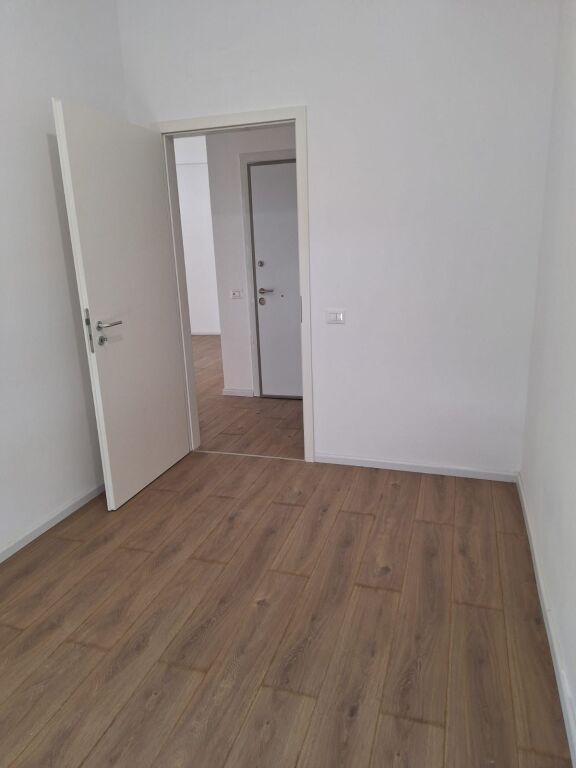 Tirane, for sale by Owner, no commission 2+1 apartment 5th Floor, 75 m² 129,000 € (Kaimi Complex, ALI DEMI)