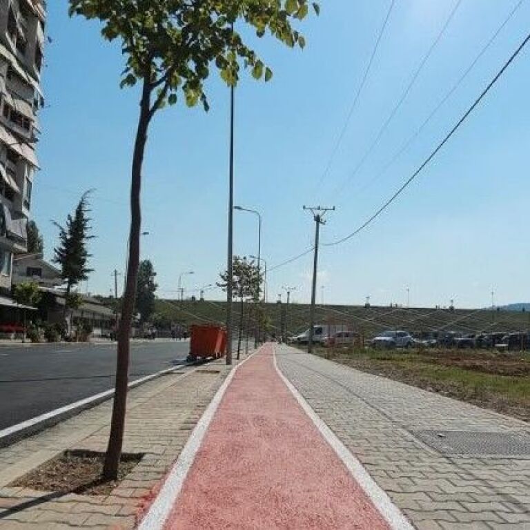 🏡 AFFITTASI APPARTAMENTO DI LUSSO 3+1+2 + POSTO AUTO