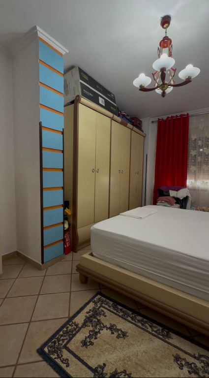 Apartament 3+1+2 ne Shitje, Bllok