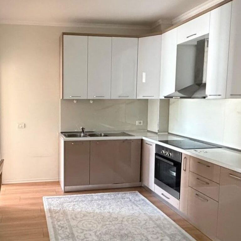 🏡 JEPET ME QIRA APARTAMENT 2+1+2 + POST PARKIMI – KOPSHTI ZOOLOGJIK