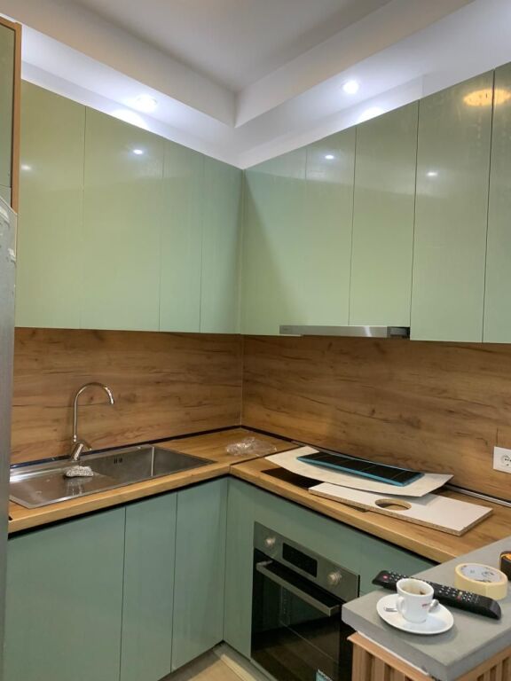 Super apartament 1+1+post parkimi tek Shkolla e Baletit