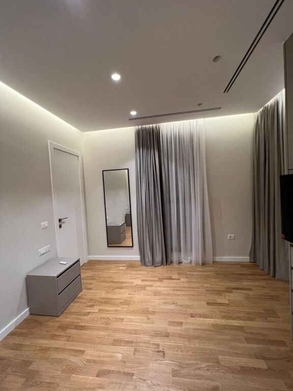 🏡 APPARTAMENTO 3+1 CON VERANDA IN AFFITTO – VIA DEI KOSOVARI