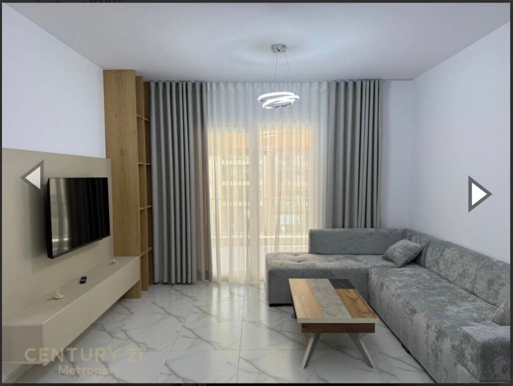 2+1, at 88 Laprake, 700 thousand lek