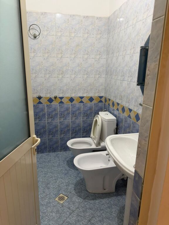 Affitto | Apartament 2 + 1 | Rruga 5 Maji | 450 €/mese
