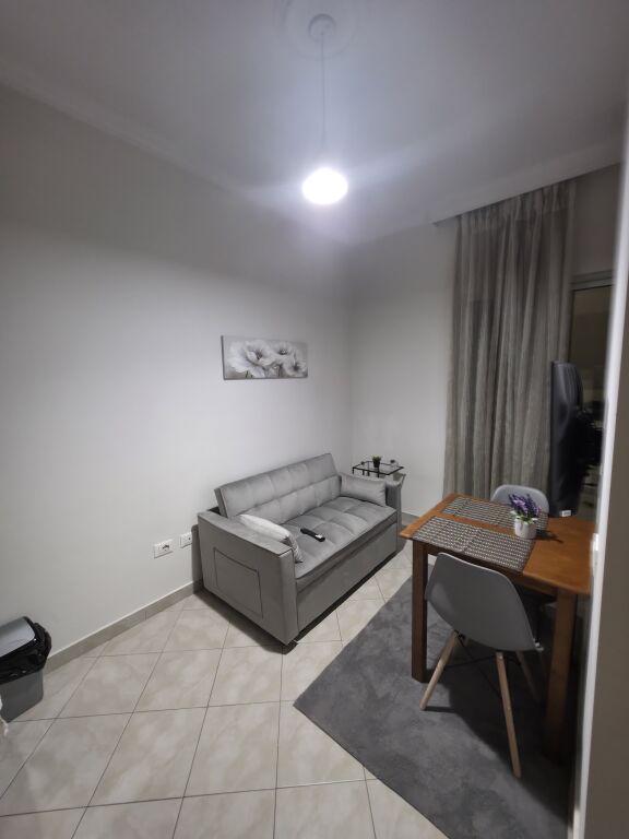 Apartament 1+1 prane Deliorgjit (per Studente)