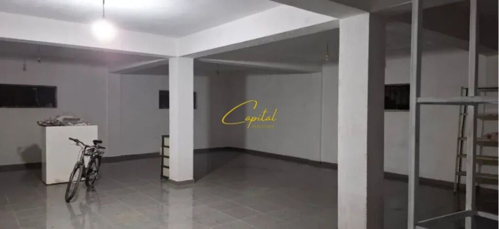 WAREHOUSE FOR RENT 100 M2 ALI DEMI 40,000 LEKE