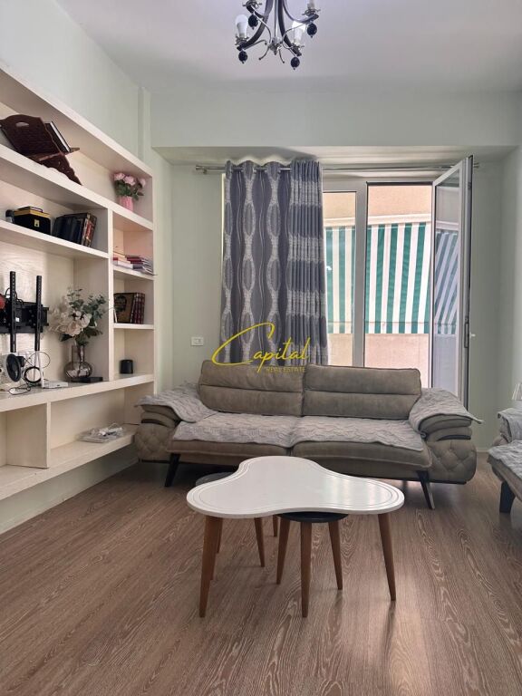 FOR SALE APARTMENT 3+1+2 MAGNET COMPLEX 40,000,000 LEKE