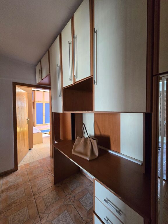 Apartament per qera 1+1 te rruga e Durrsit