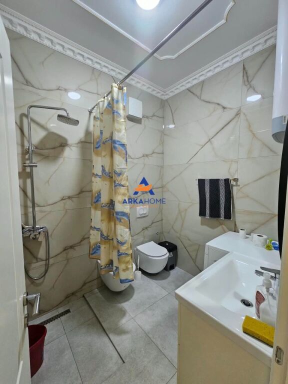 AFFITTASI APPARTAMENTO 2+1+BALCONE "5 MAGGIO" 800 EURO