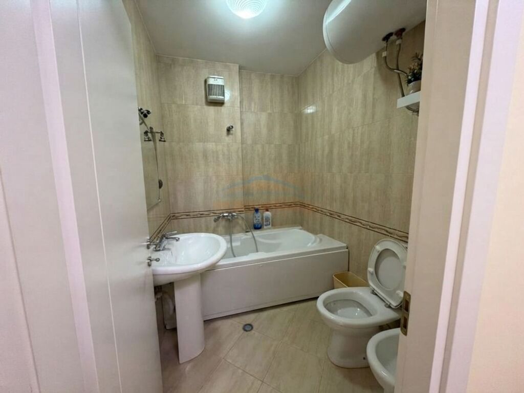 Rent, Apartment 2+1+2, Center, Tirana