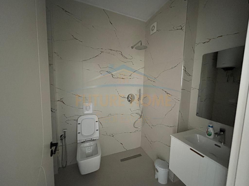 In vendita, Appartamento 1+1, Mali i Robit, Durres