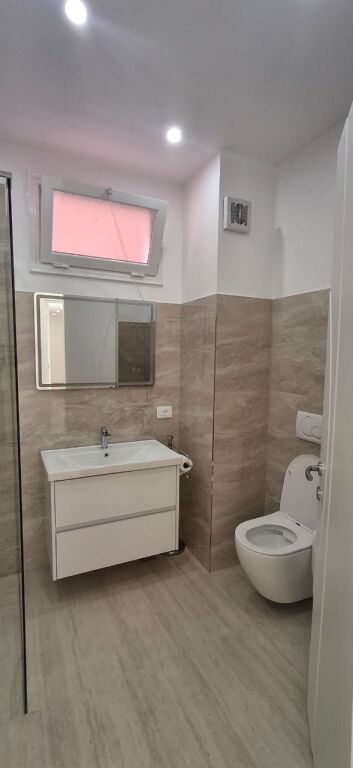APPARTAMENTO 3+1 150.000 LEKE VIA DEI KOSOVARI