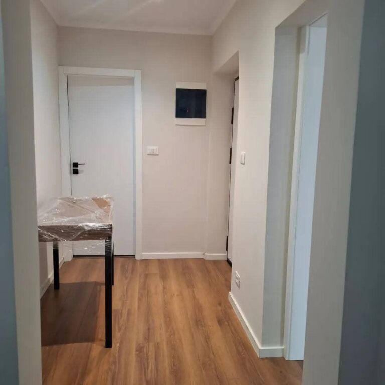 FOR SALE APARTMENT 1+1 GJIROKASTER PLLAKE NEIGHBORHOOD