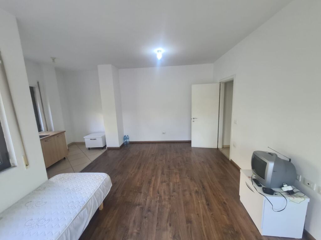 Appartamento 1+1 in vendita Ali demi !