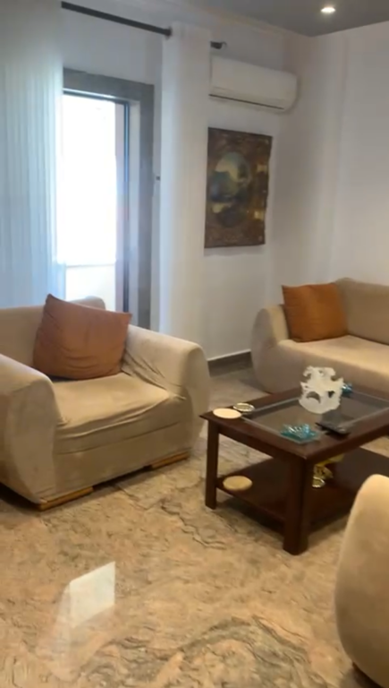 JEPET ME QIRA APARTAMENT 2+1 – QENDËR, TE 15-KATËSHI