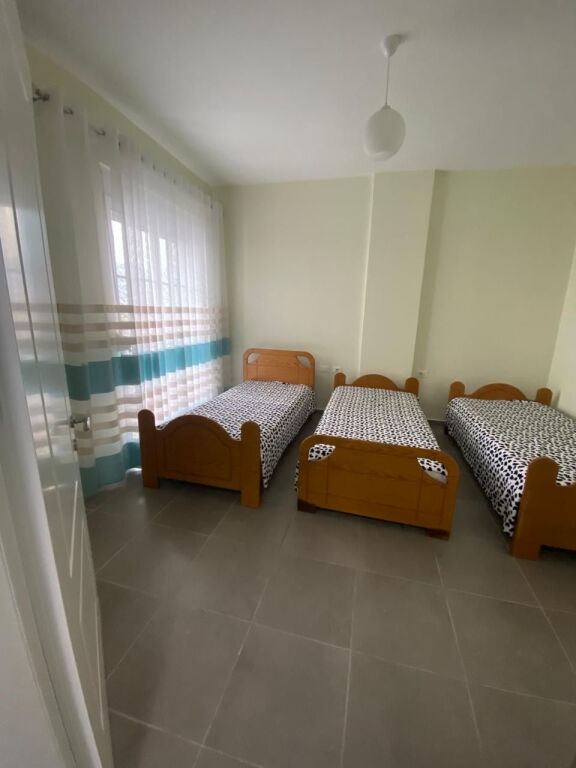SUPER MUNDËSI! SHITET APARTAMENT 2+1
