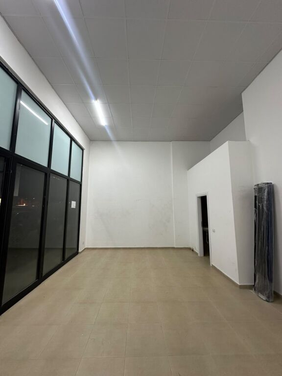 🏪 SHOP FOR RENT – ALBEDIL, 5 MAY