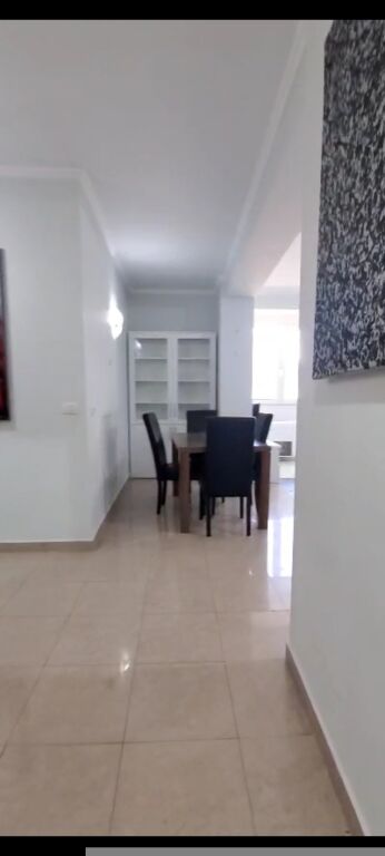 Casa arredata nel centro di Tirana