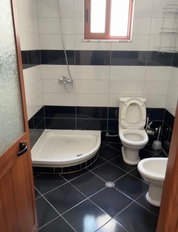 First floor of a villa near UET is for rent.