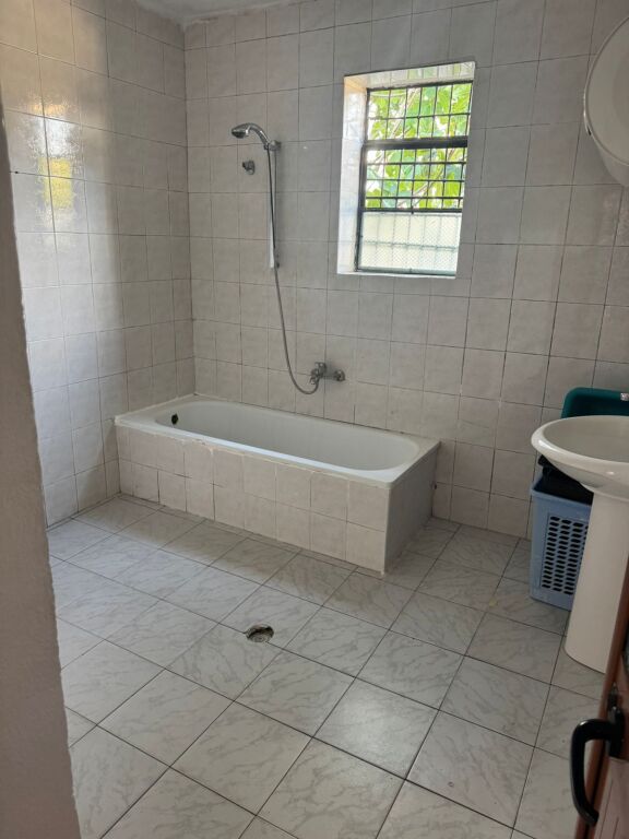 Private house for rent 5 Maji !