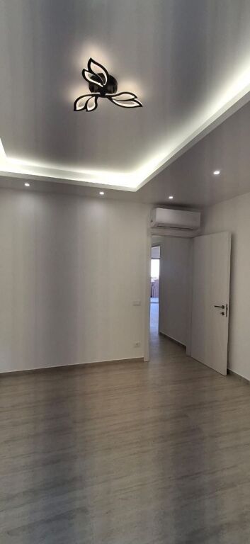 APPARTAMENTO 3+1 150.000 LEKE VIA DEI KOSOVARI