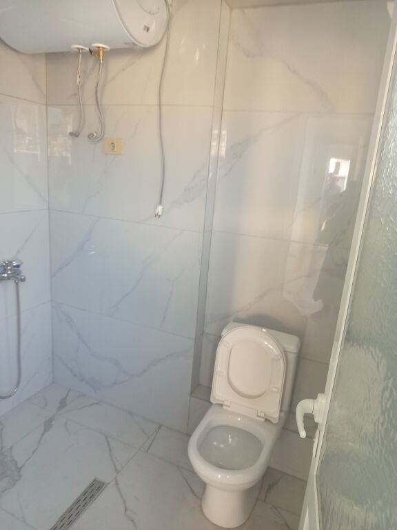 Apartment 1+1 .35000 leke.Vilat gjermane