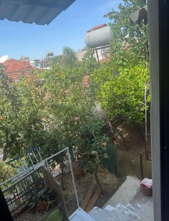 GARSONIERE ME QIRA -  RRETHRROTULLIMI I SHKOZES, TIRANE