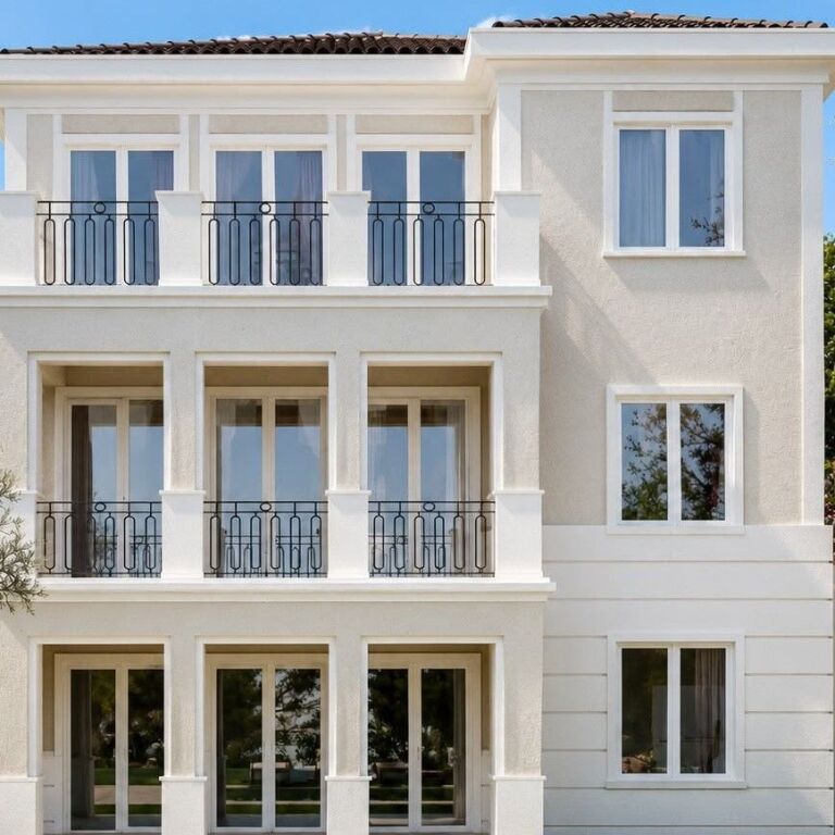 🏡 VILLA SU 3 PIANI IN VENDITA | COLLINA VERDE