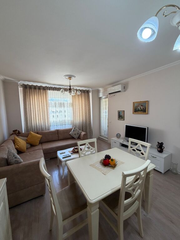 Apartament i mobiluar 1+1 tek Kompleksi Kontakt