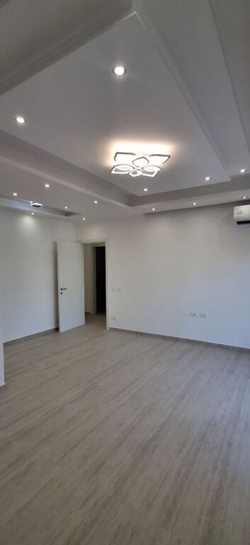 APPARTAMENTO 3+1 150.000 LEKE VIA DEI KOSOVARI