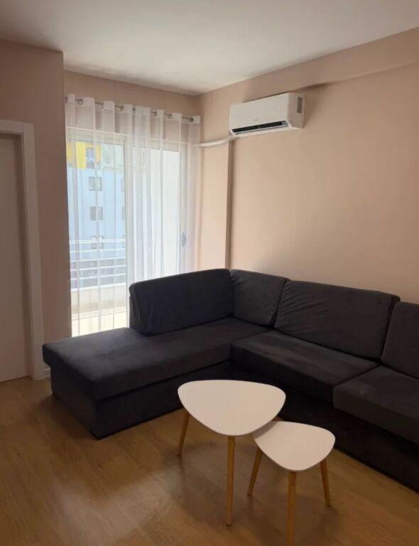 Jepet me qera apartamenti 2+1