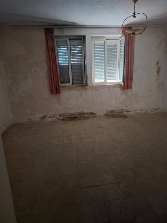 FOR SALE APARTMENT 2+1 CFAKE GJIROKASTER
