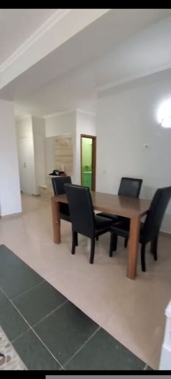 Casa arredata nel centro di Tirana