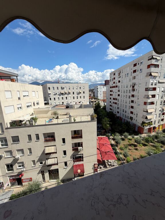 Apartament i mobiluar 1+1 tek Kompleksi Kontakt