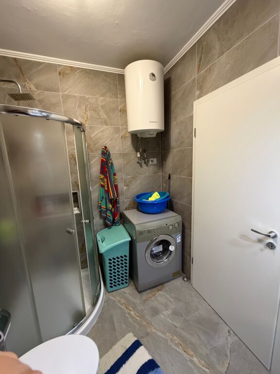 Apartament i mobiluar 1+1 tek Kompleksi Kontakt