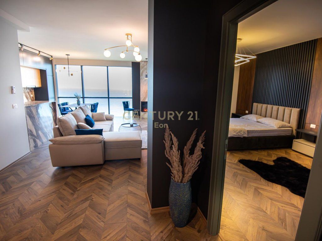 VENDESI APPARTAMENTO 1+1 CON VISTA BALCONE MARE | VOLLGA