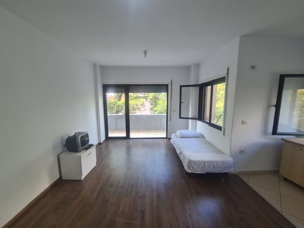 Appartamento 1+1 in vendita Ali demi !