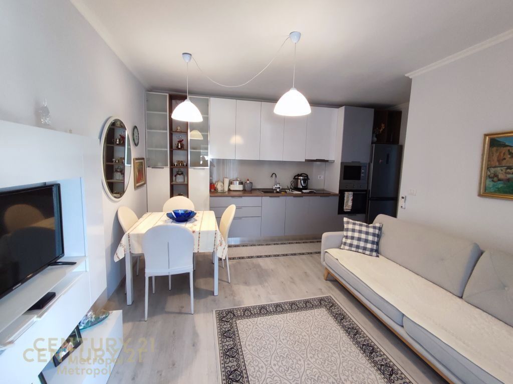 APARTAMENT 1+1 PER SHITJE NE DON BOSCO