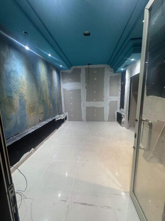 Affittasi locale 15 m2 zona Myslym Shyri