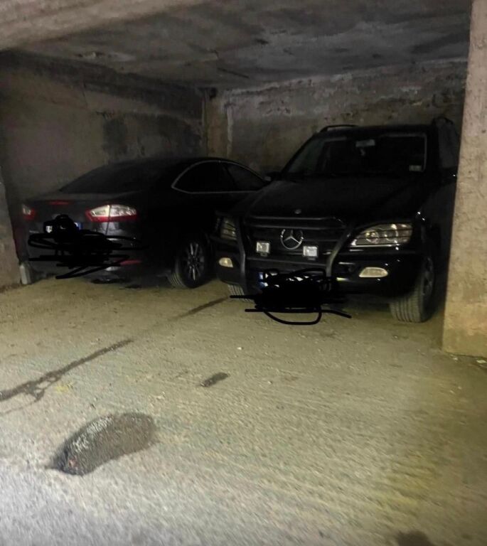 Shitet garazh/magazinë 178.91 m² me rampë makine — Rr. Shefqet Kuka, Linzë