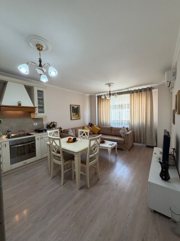 Apartament i mobiluar 1+1 tek Kompleksi Kontakt