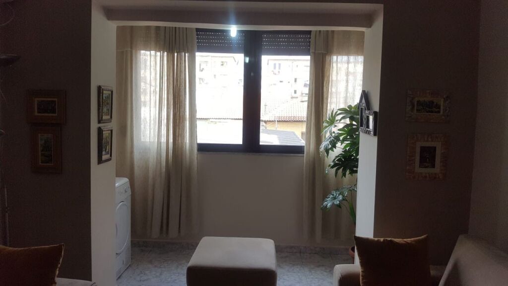 Apartament 2+1 me qira tek Pediatria!