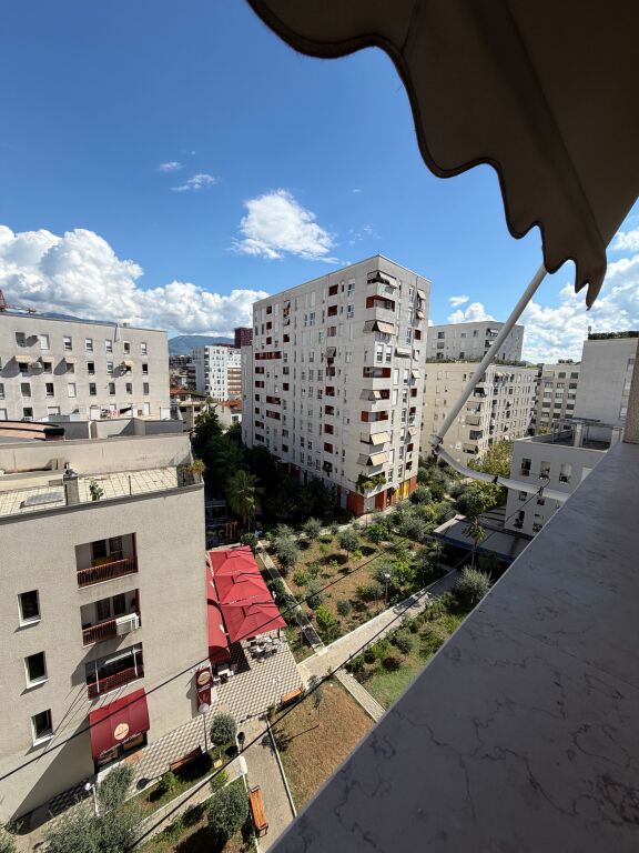 Apartament i mobiluar 1+1 tek Kompleksi Kontakt