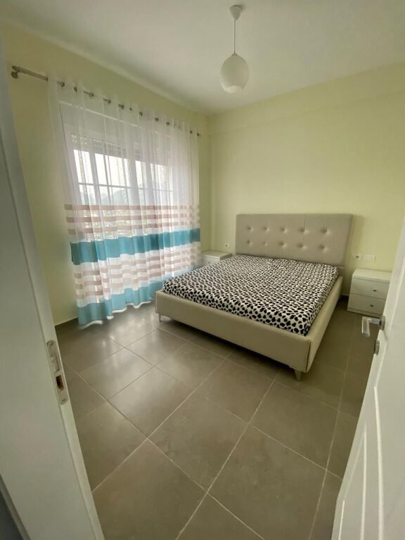 SUPER MUNDËSI! SHITET APARTAMENT 2+1