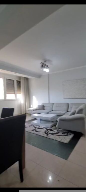 Casa arredata nel centro di Tirana