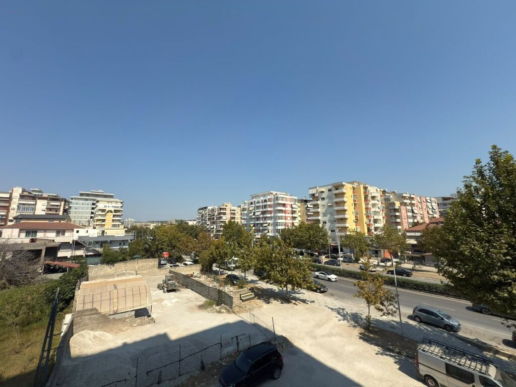🏡 JEPET ME QIRA AFATGJATË APARTAMENT 1+1, VLORË