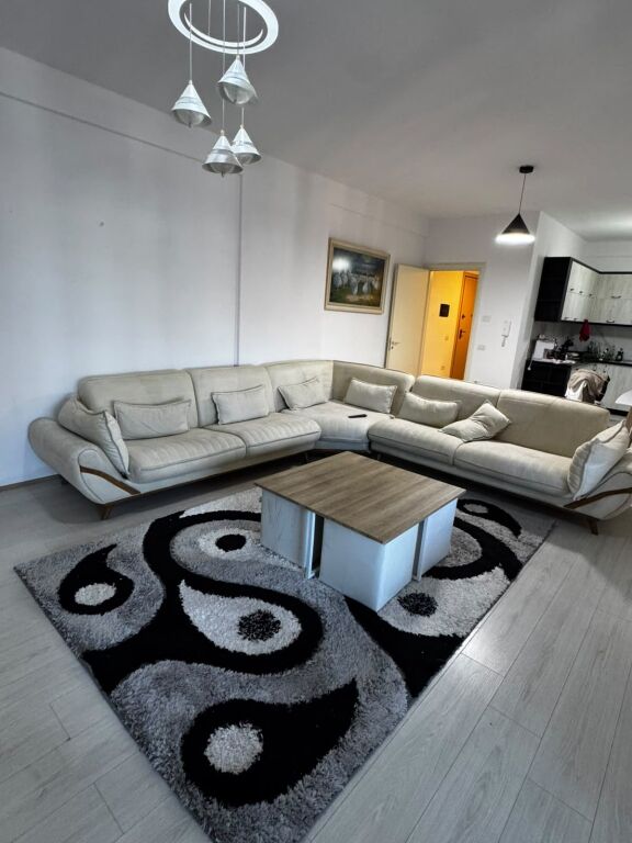 🏡 JEPET ME QIRA – APARTAMENT 2+1+2 + PARKIM