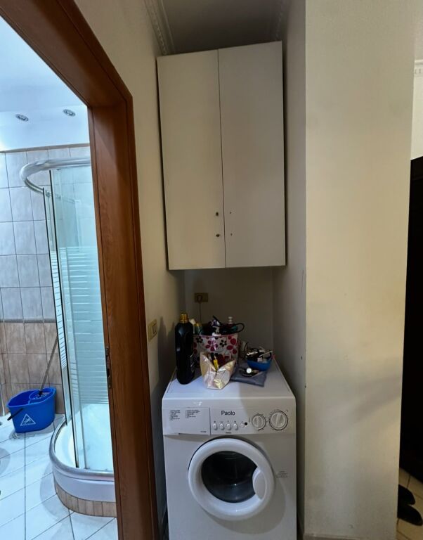 Apartament 1+1 per shitje te Komuna e Parisit